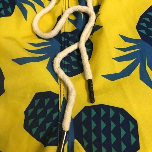 Two left feet swim wear Board Shorts bathing suit yellow pineapple M- 32 - Picture 6 of 9